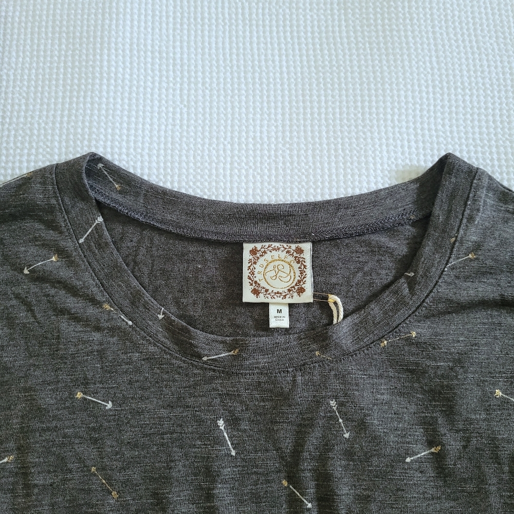 TRU Self Charcoal Space Dye Arrow🏹 Top - NWT - Picture 3 of 11